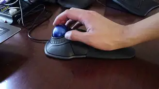 A Professional's Take on the New Thumb Trackball Wired